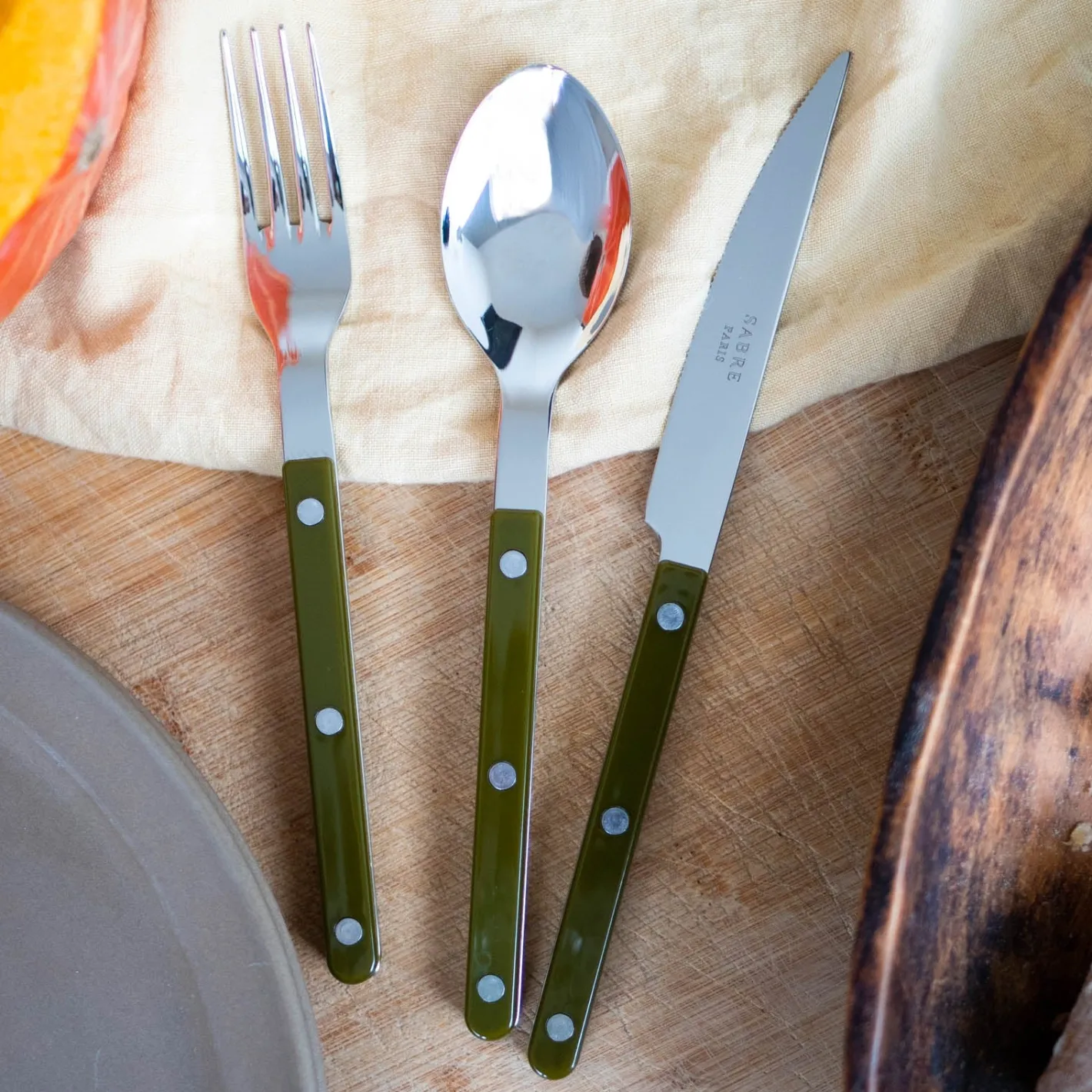 Sabre Paris Bistrot Solid, Green fern | 24 Pieces Set