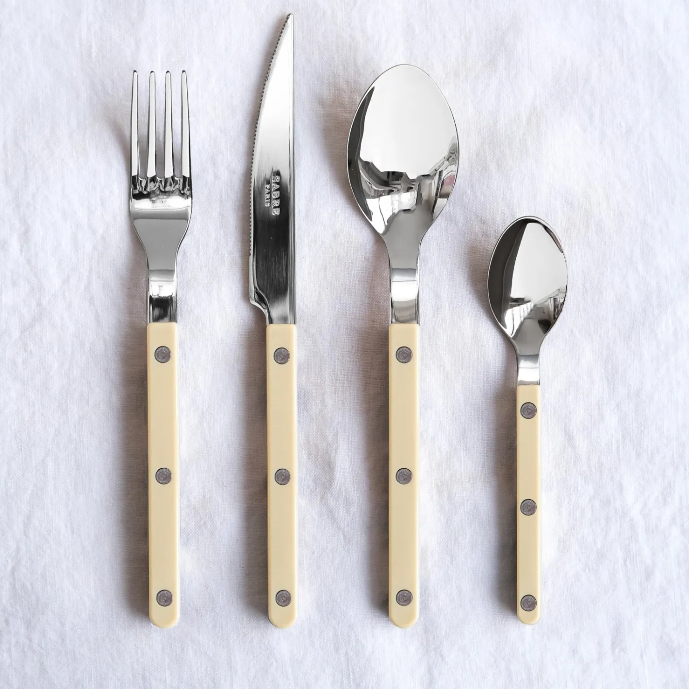 Sabre Paris Bistrot Solid, Ivory | Set Of 5 Pieces