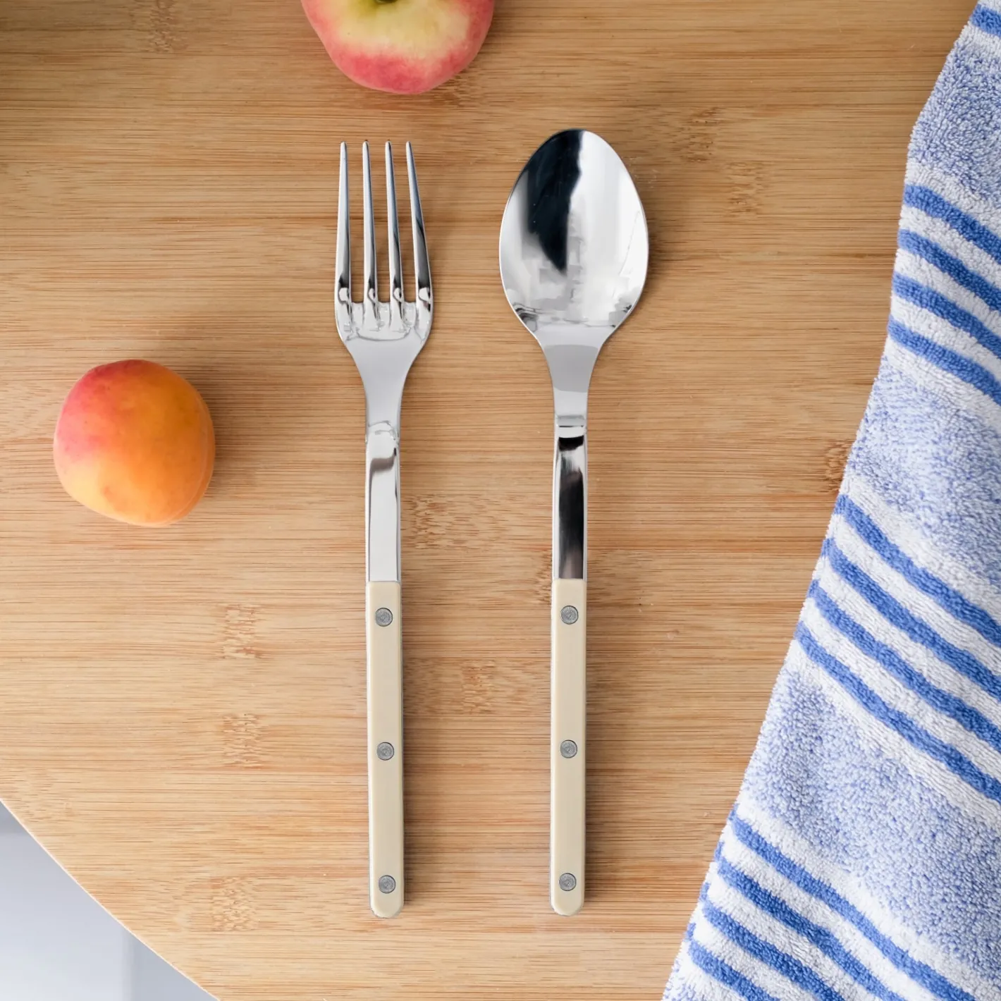 Sabre Paris Bistrot Solid, Light kaki | Serving Set