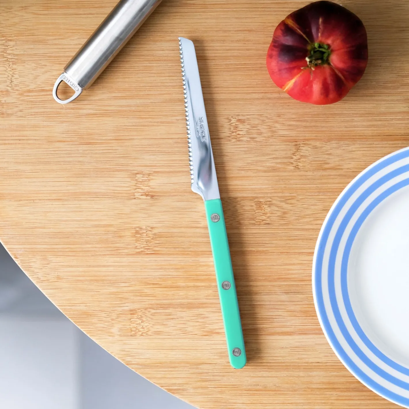 Sabre Paris Bistrot Solid, Pastel green | Tomato Knife