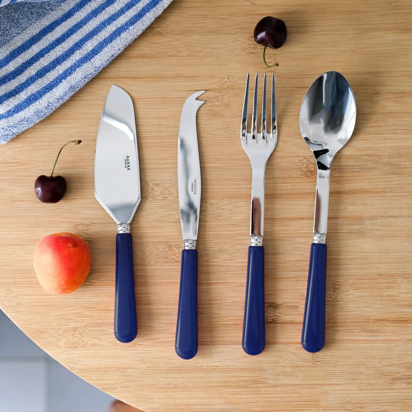 Sabre Paris Pop unis,Bleu marine | Set Of 4 Must-have Serving Pieces